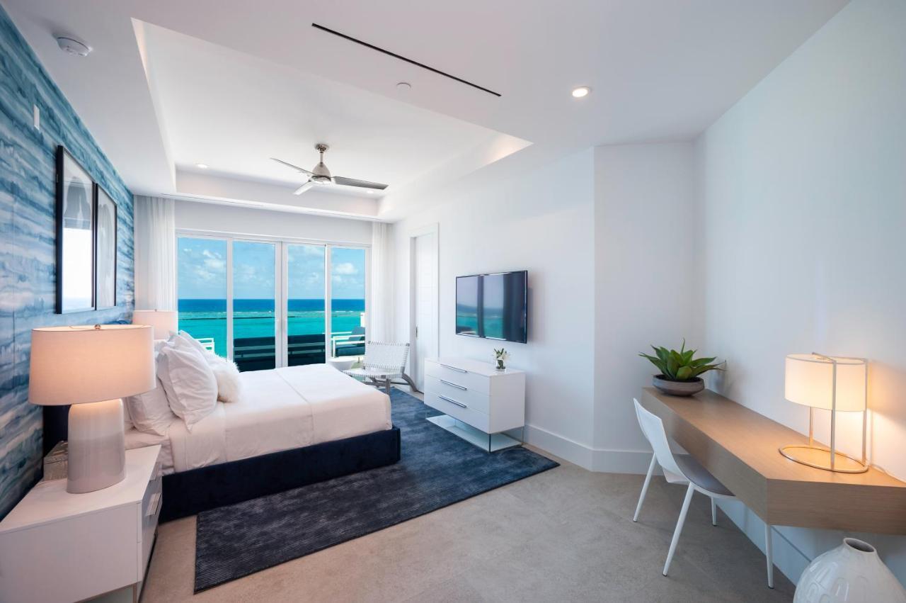 Rum Point Club Residences Driftwood Village Dış mekan fotoğraf